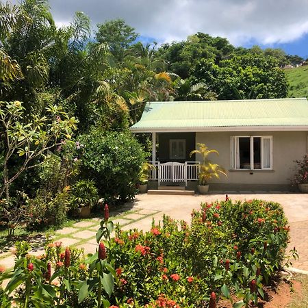 Sunbird Bungalow Anse Boileau Exterior foto